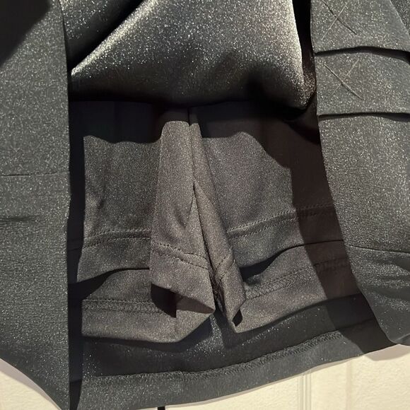 Izod Black Skort Golf Skirt Size 10 NWOT‎ - Picture 6 of 11